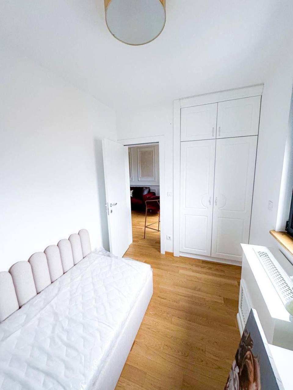 Alberta Koleja Apartamenta Apartament Warszawa